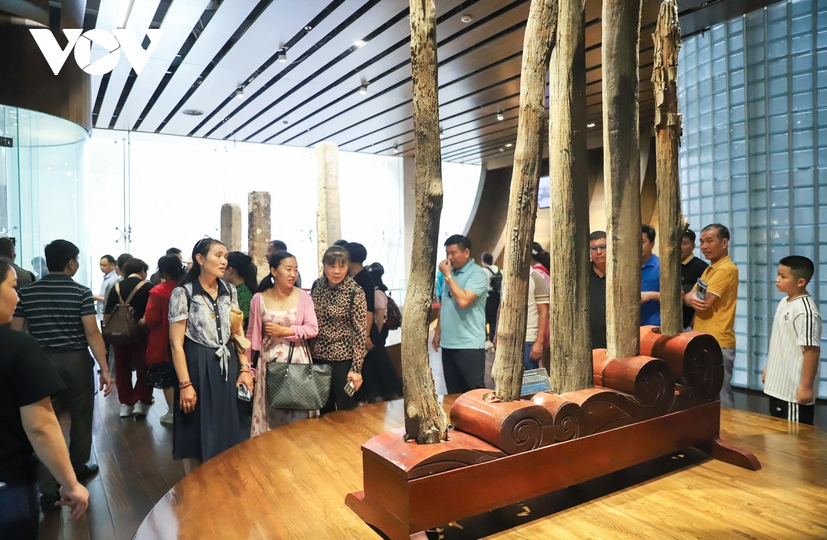 Tal 2 di gilang khik drap ar hu labik parang dom gang gilai.