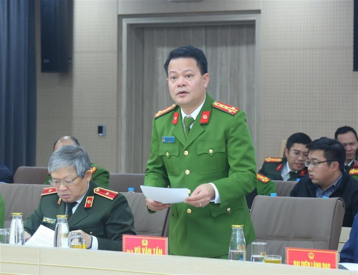 Dai ta Vũ Văn Tấn, Akaok Jabat Canh sat Pasang iek tui sarak karja ka bruk siam mekre dalam rahra