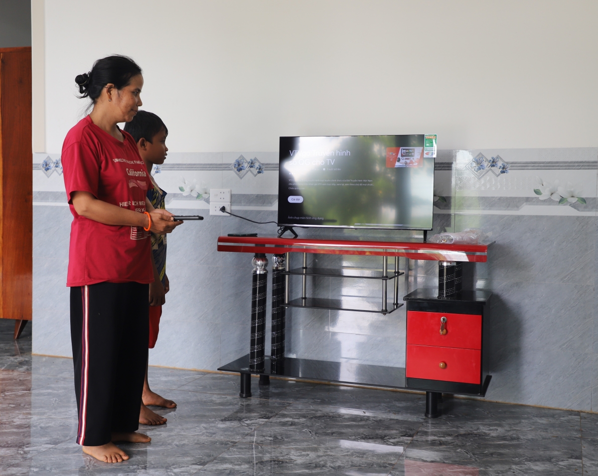 Dùl tàm ală hìu làng bol kòn cau Rơđê tàm kơnhoàl Cư̆ Jút kis tàm hìu pa, geh lơh bơh broă dong kờl bơh Broă lơh tơrmù rơƀah 1719 bơh Cíñ phủ dê