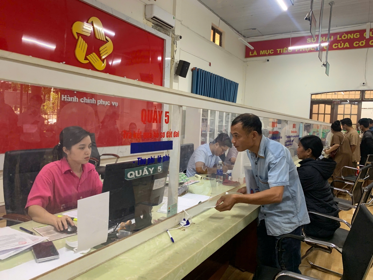 - Anôk mă bruă sa ƀăng bhă ti kdriêk Čư̆ Mngar dôk ngă djăp mta bruă