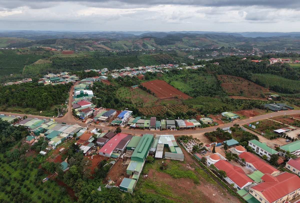 Să Quảng Trực, tơring glông Tuy Đức, tơring čar Dak Nông pơplih rim hrơi
