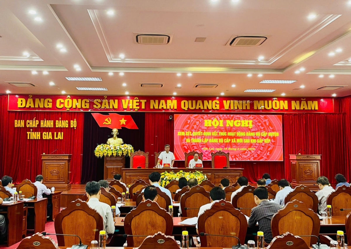 Jơnum pơsit akŏ pơdong 77 ping gah să phrâo ƀơi Gia Lai