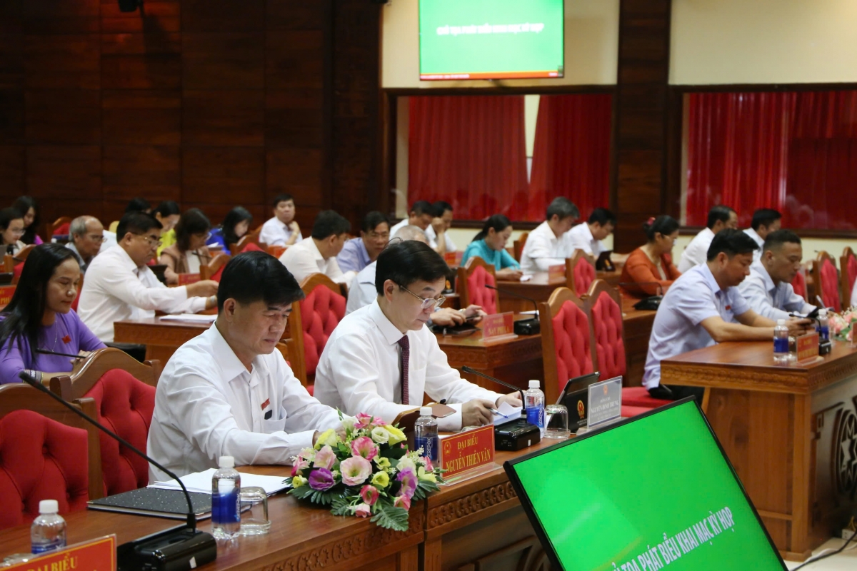 Mpồl duh broă làng bol càr Dăk Lăk sền sơwì ring bal 17 jơnau rơcang cih jơnau lơh nền tàm pơrjum