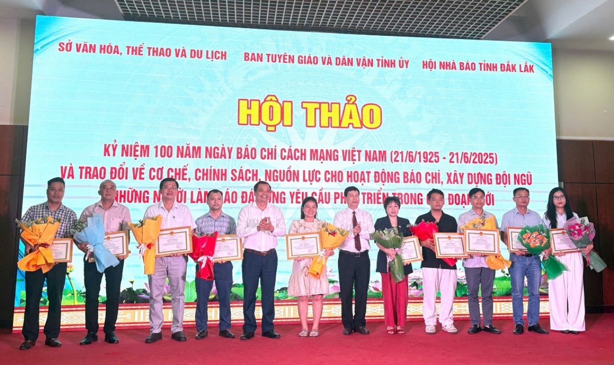 Gơnong bruă Pơrơguăt drơi jăn hăng Tuai čuă ngui Dak Lak apah bơni kơ khul grup, mơnuih čih tơlơi pơhing djru prong amăng bruă pơtô pơblang kơ mơnuih ƀôn sang