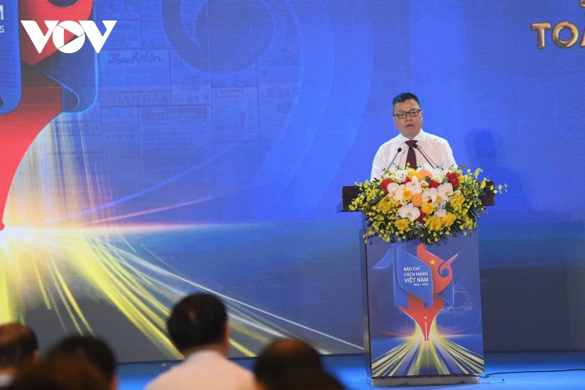 Ông Lê Quốc Minh - Ủy viên Trung ương Đảng, Tổng Biên tập Báo Nhân Dân, Phó Trưởng Ban Tuyên giáo và Dân vận Trung ương, Chủ tịch Hội Nhà báo Việt Nam phát biểu tại lễ khai mạc