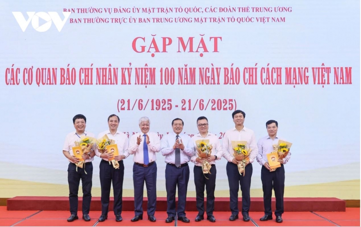 Ơi Đỗ Văn Chiến brơi Pŏ bơnga kơ khua mua pơ ala djop sang bruă čih tơlơi pơhing amăng mông bưp ƀô̆ mơta ƀrô hơdor glăi 100 thun hrơi Hră pơhing phrâo hơkrŭ Việt Nam lơ 21/6