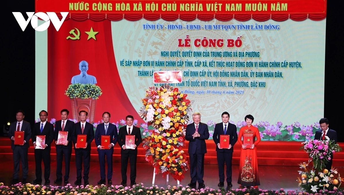 Kơ-iăng Khua dêh čar ơi Nguyễn Hòa Bình jao tơlơi pơsit hăng hơ-ư̆č hmưi tơring čar Lâm Đồng.