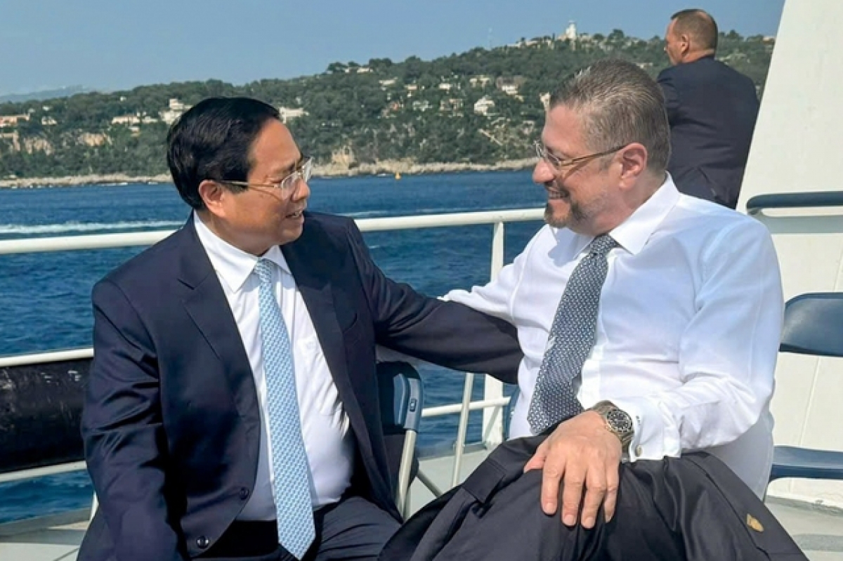 
Thủ tướng Phạm Minh Chính tơƀơ̆p Kơdră tơm teh đak Costa Rica