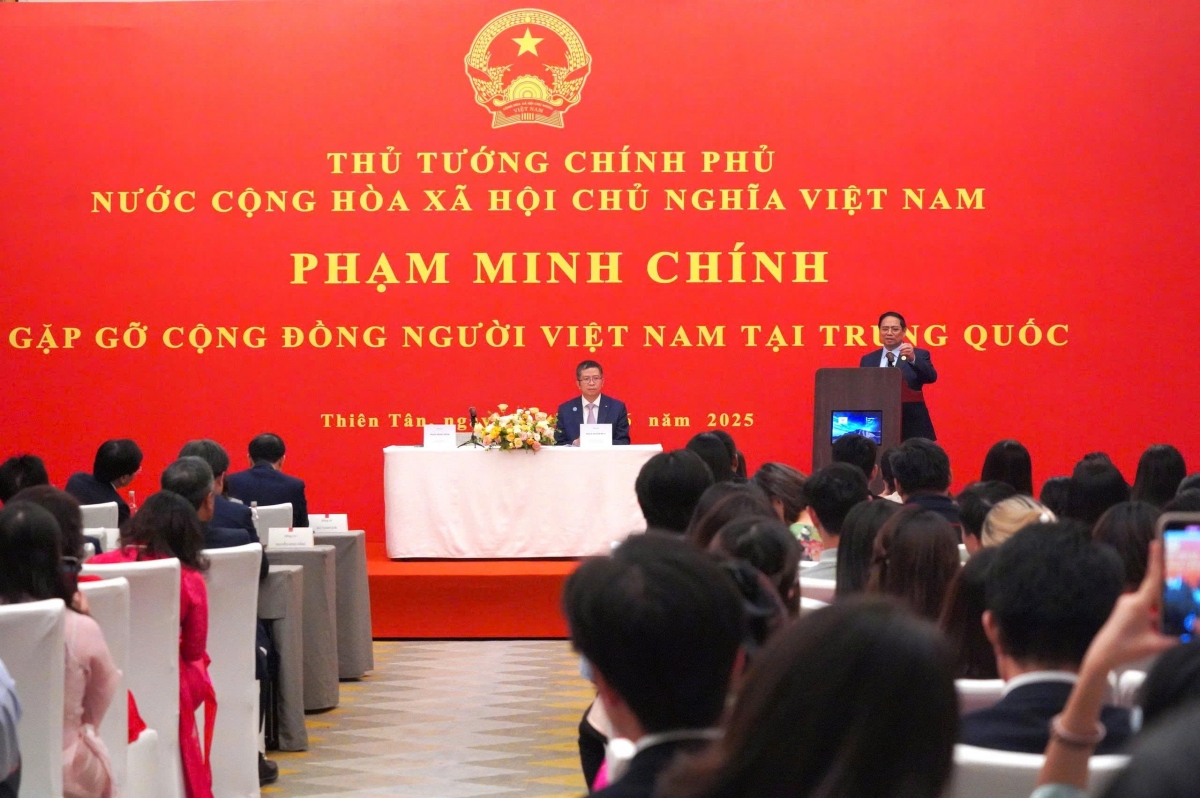 
Thủ tướng tơƀơ̆p muh măt kon pơlei Việt Nam tơ̆ Trung Quốc