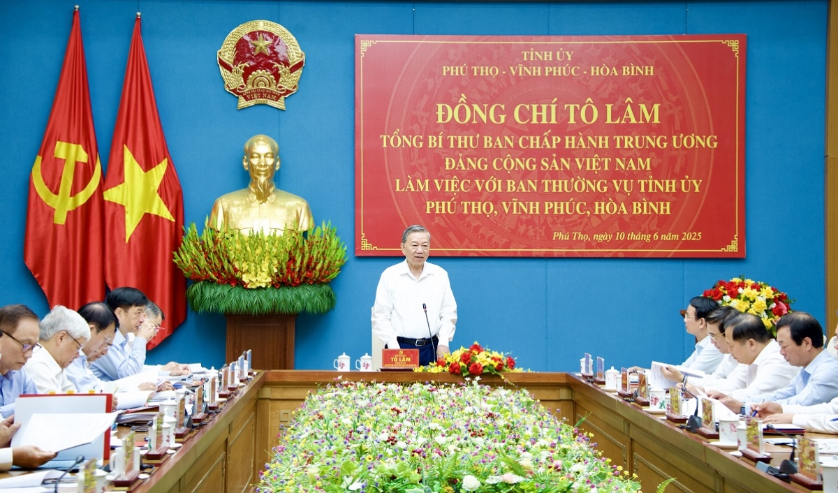  Khua git gai Ping gah ơi Tô Lâm pơhiăp ƀơi mông ngă bruă