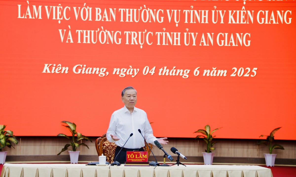 Tổng Bí thư Tô Lâm ƀư tơm rơh pah kan