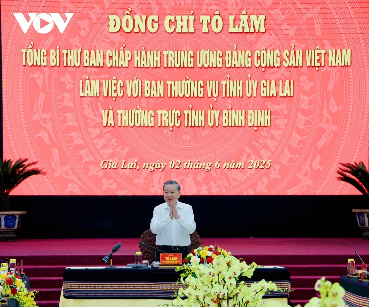Tổng Bí thư Tô Lâm chủ trì buổi làm việc với Ban Thường vụ Tỉnh ủy Gia Lai và Thường trực Tỉnh ủy Bình Định