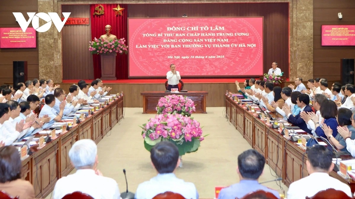 Toàn cảnh buổi làm việc
