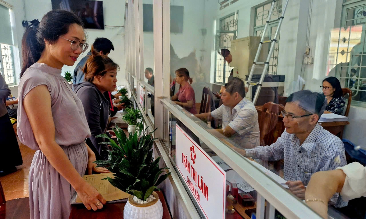 - Anôk bruă ngă hră mơar knŭk kna ƀuôn hgŭm Thống Nhất, Gia Lai.       