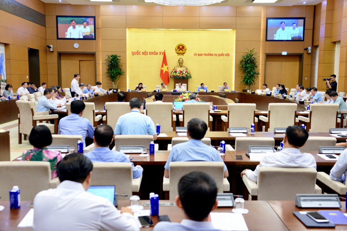 Khua git gai pơ ala mơnuih ƀôn sang dêh čar ơi Trần Thanh Mẫn git gai bruă jơnum