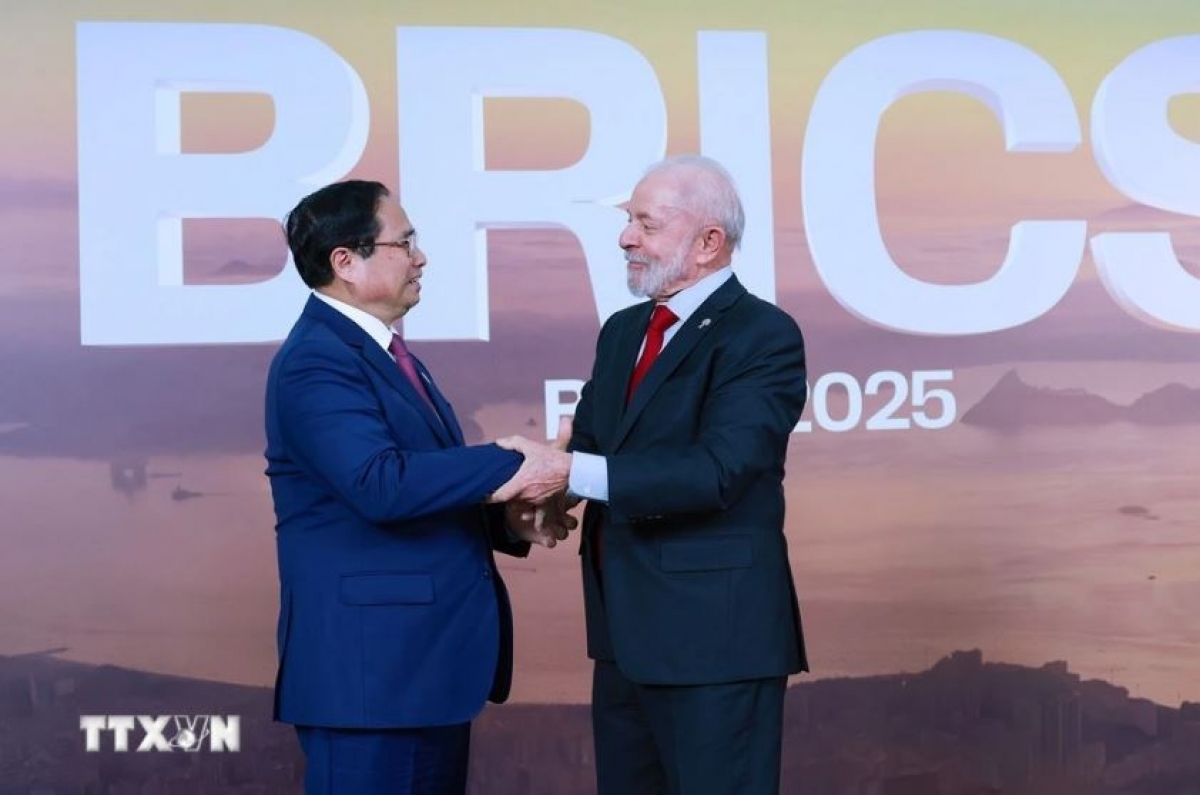 Kwang atbồ lơgar Brazil ồng Lula da Silva wă Thủ tướng ồng Phạm Minh Chính tus bal Pơrjum kwang bàng kâp dờng BRICS nam 2025 (Rùp: Anih yal tơnggit jơnau Việt Nam)