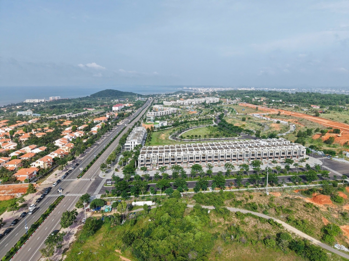 Akok UBND tinh Lam Dong caong khin dom so, dom gah lang talaih dom tavak tavaiy dalam bruk peih taneh bhum tapen tasik