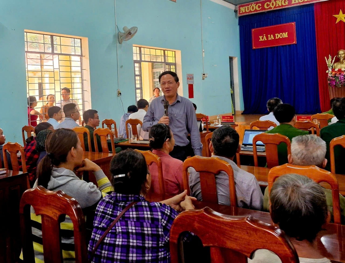 
Ƀok  Phạm Anh Tuấn – Kơdră chĕp pơgơ̆r Hơnih vei lăng kon pơlei dêh char Gia Lai tơƀơ̆p pơma dơnuh hăm kon pơlei.