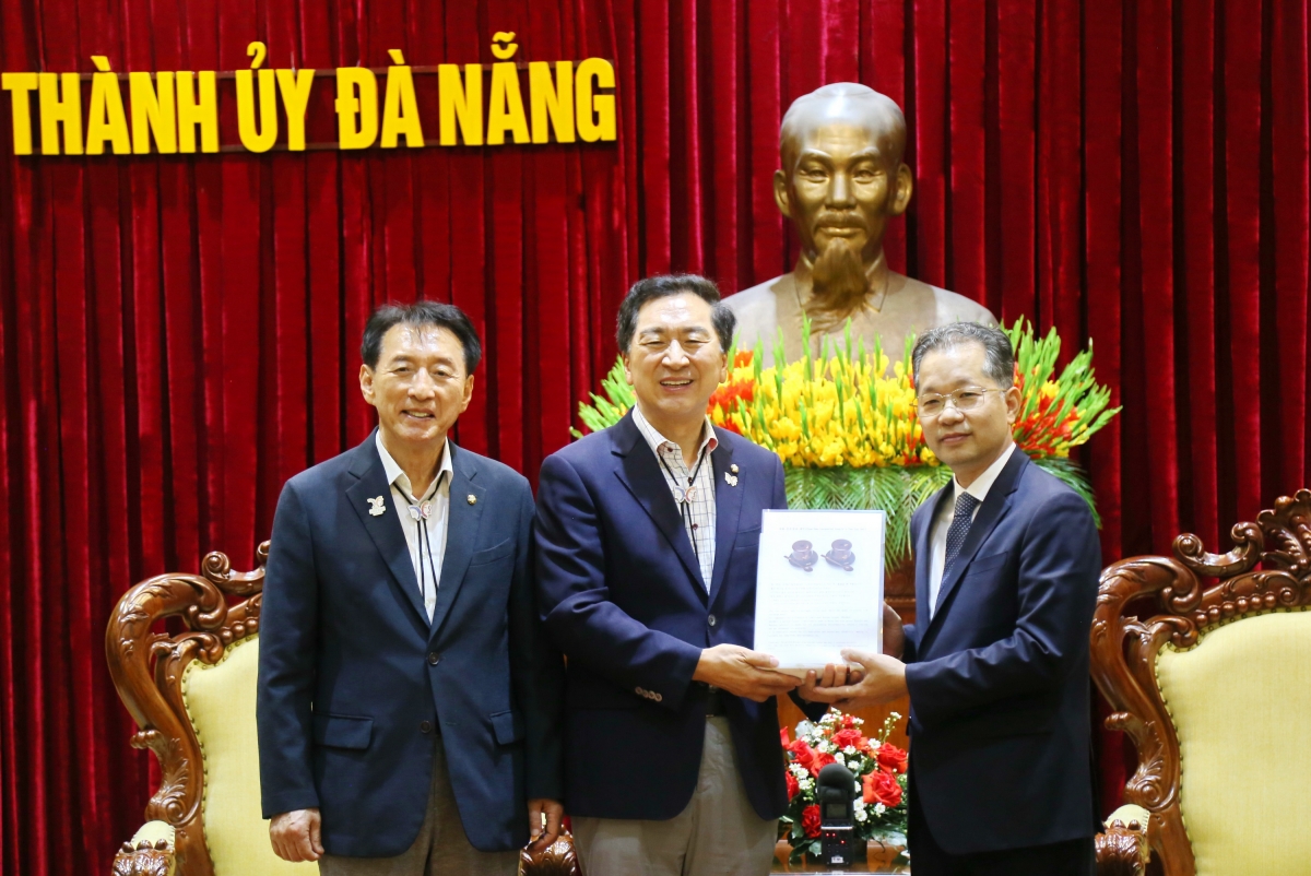 Mpôl Quốc hội Hàn Quốc khâl Đà Nẵng, n’hao kan ndrel rƀŏng tât APEC 2025.
 