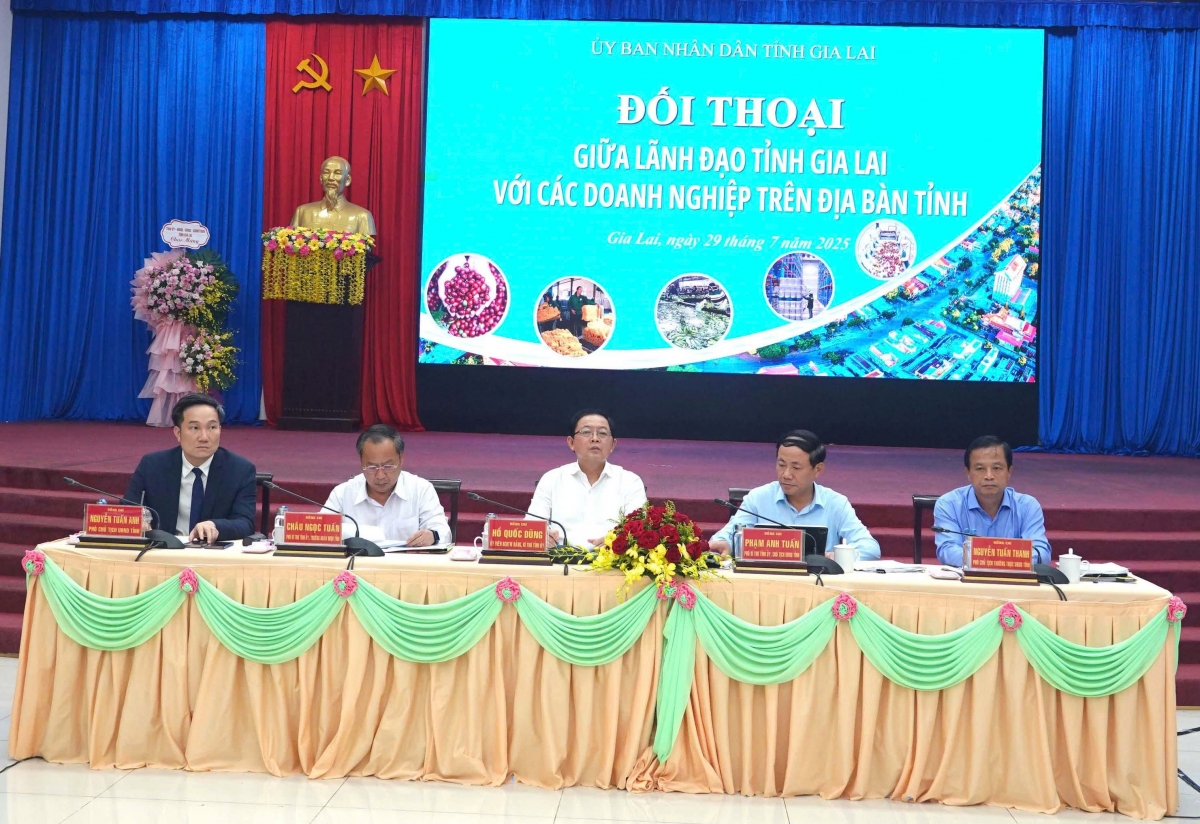 Rƀŭn nchră geh tât râng bah Bí thư, Kruanh 77 xă phường mpeh bah lơ n’gor Gia Lai
 