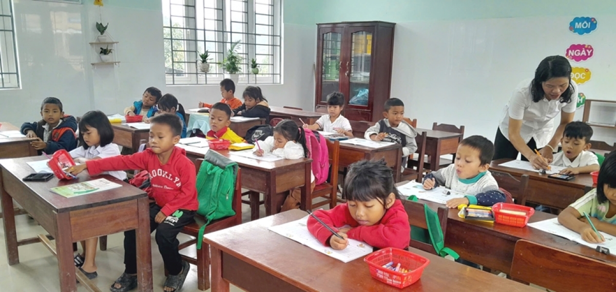 Trẻ được học tiếng Việt trước khi vào lớp 1