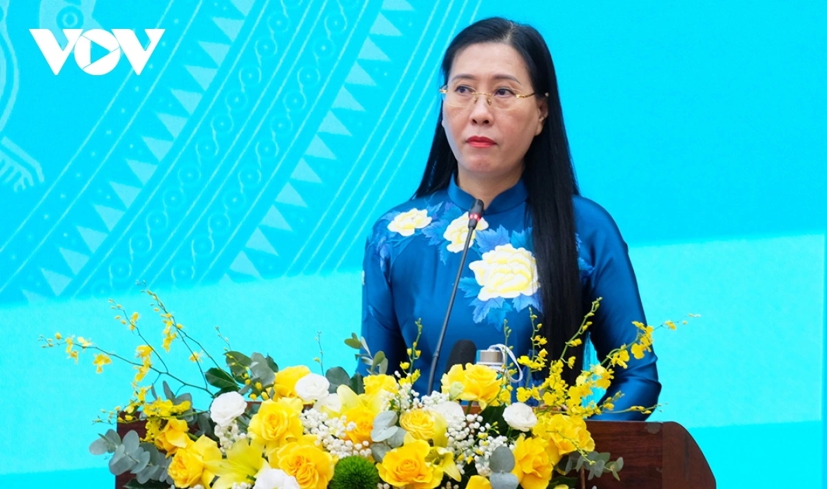 Bà Bùi Thị Quỳnh Vân, Bí thư Tỉnh ủy Quảng Ngãi phát biểu chỉ đạo