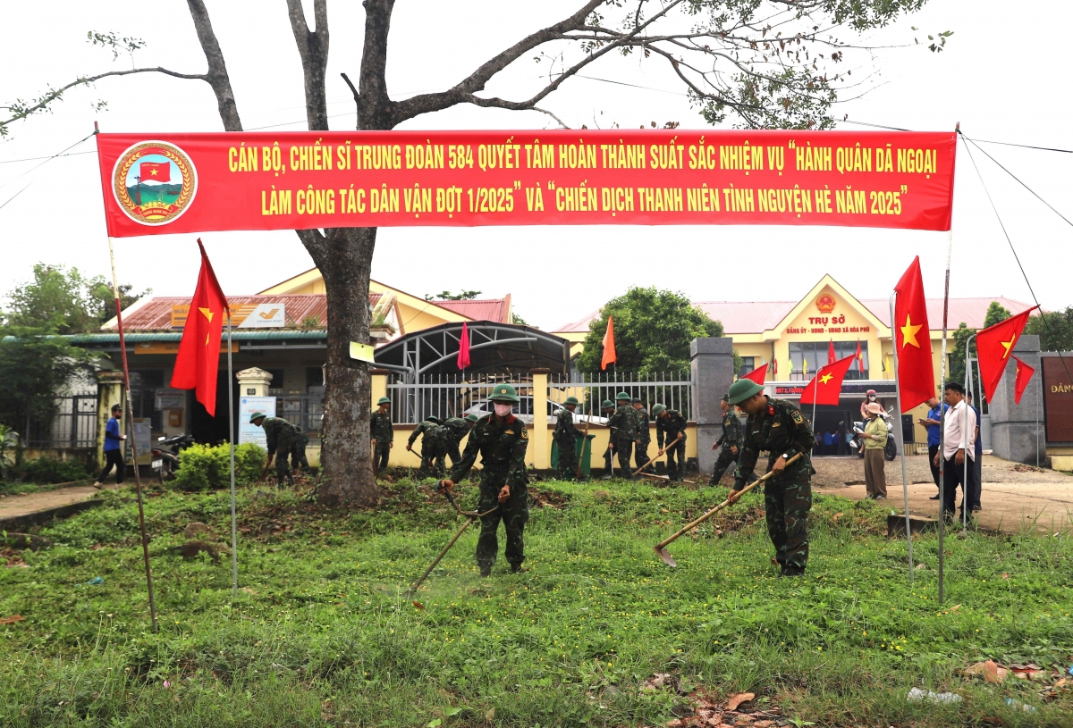 Broă lơh bơt bơtàu “Gùng bồng bi Dà lơgar” tiah nhàr lơgar