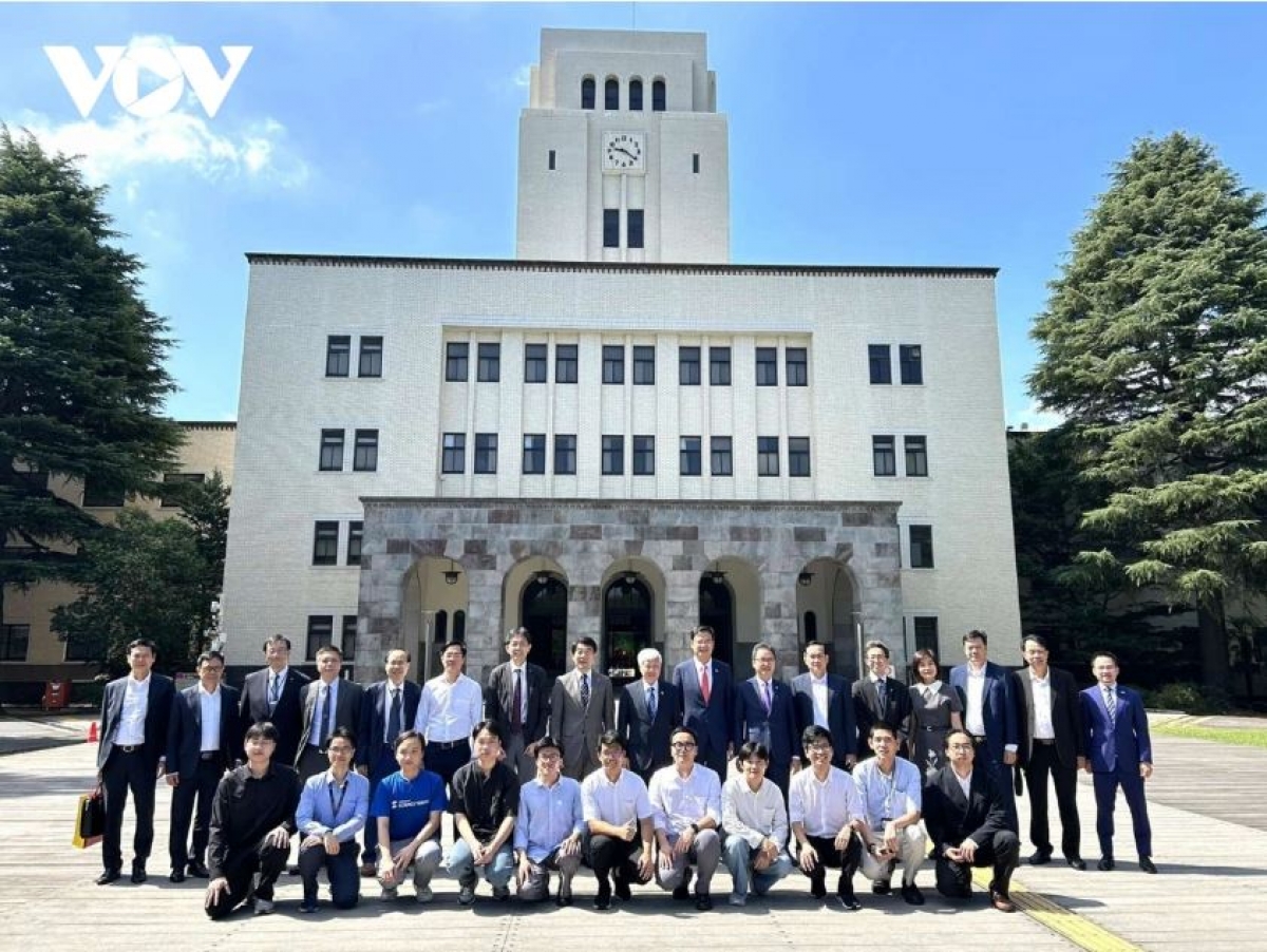 Ồng Đỗ Văn Chiến mờ đơng lam bồ Hìu bơsram Đại họk Jak chài Tokyo kŭp rùp lời kir