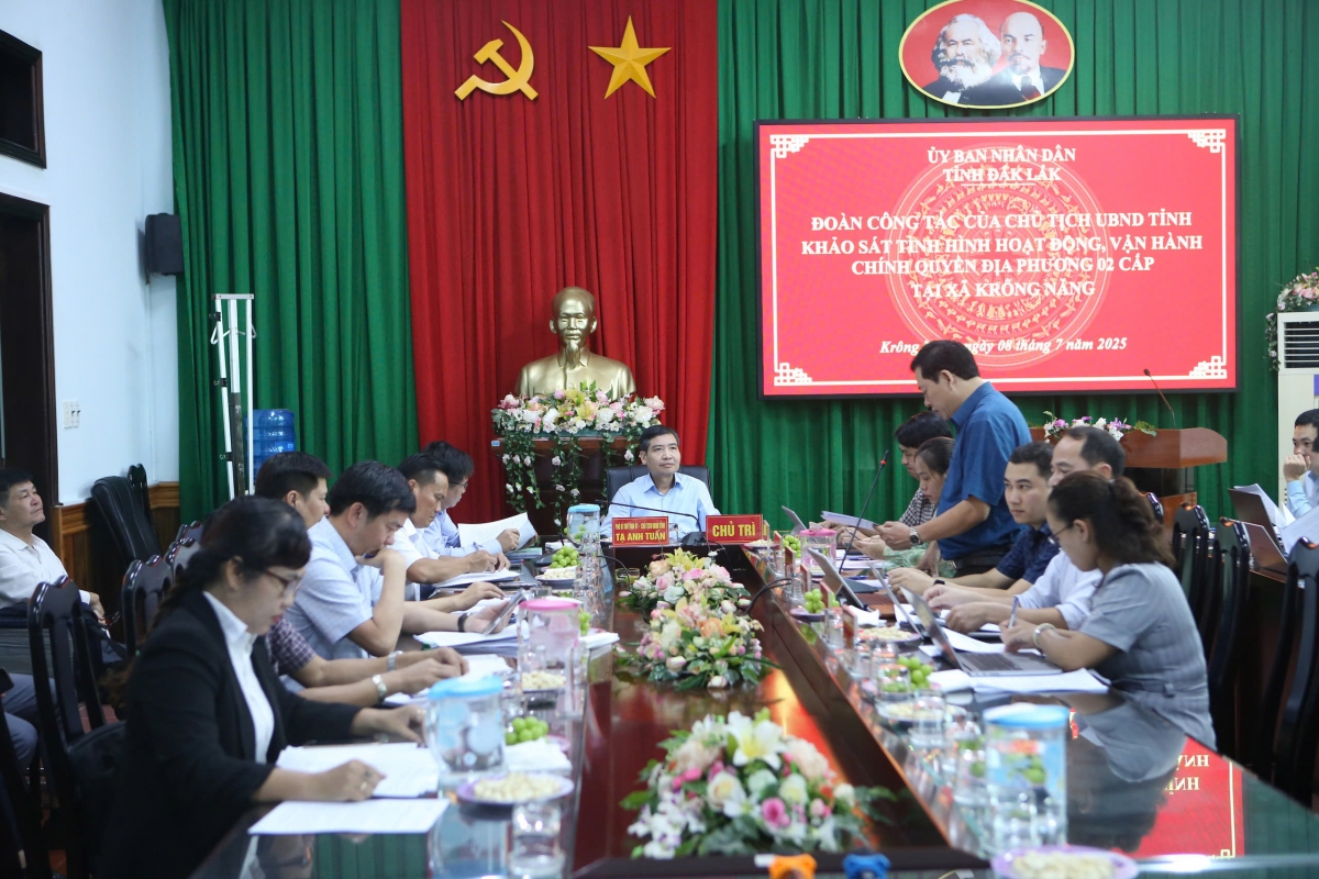   Kruanh UBND n’gor Tạ Anh Tuấn pah kan đah n’gâng kan xă Krông Năng
 