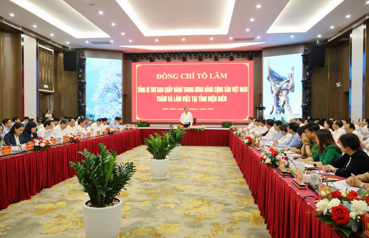 Tổng Bí thư Tô Lâm pah kan đah Ban Chấp hành Đảng bộ n’gor Điện Biên