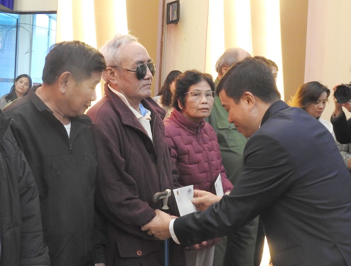 Ồng Y Thanh Hà Niê Kđăm, Kwang geh jơng tàm Đảng dà lơgar, Ƀí thư Tỉñ uỷ càr, Lam bồ Mpồl cau ala mat Quôk hội khoă XV càr Lâm Đồng pà phan cau ling sồt să, cau ling kòp tê jê să in di ngai 27/7