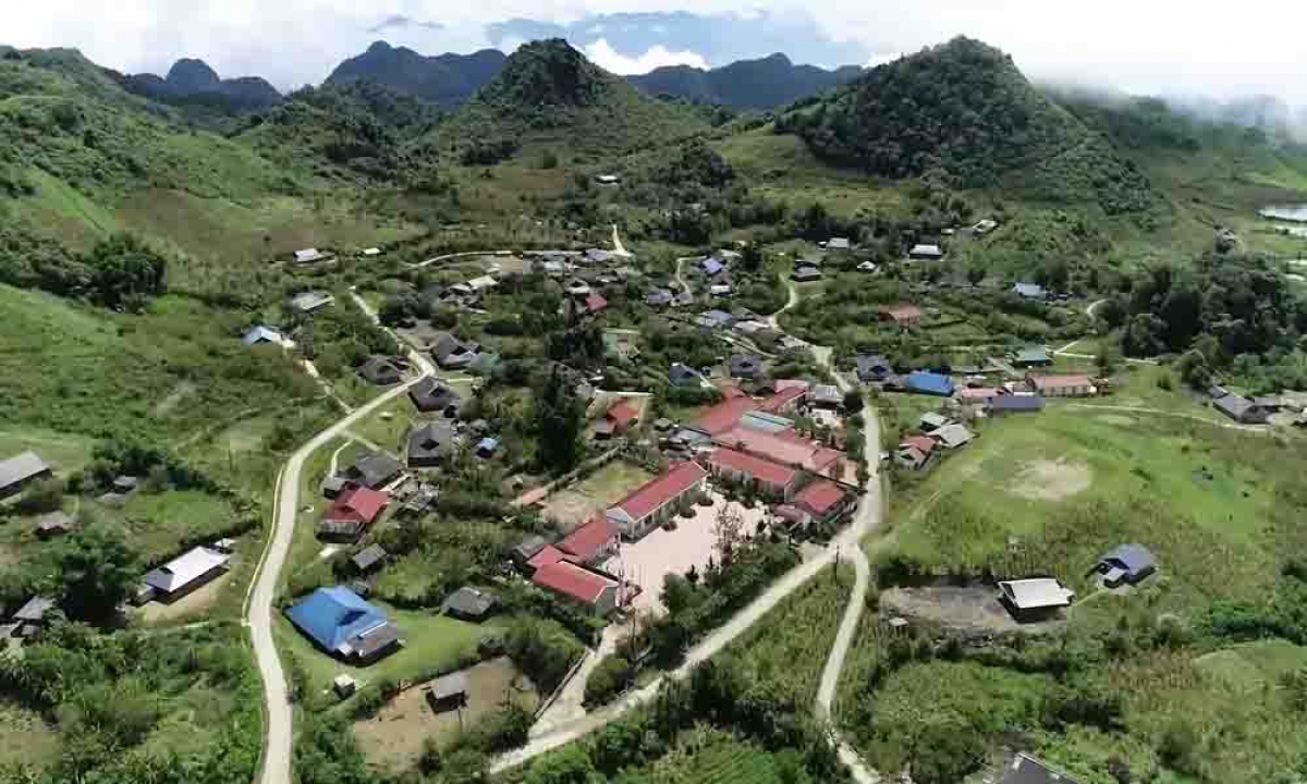 Plơi kual čư̆ siăng Sà Dề Phìn, să Sìn Hồ, tơring čar Lai Châu pơblih tui laih tơlơi thâo hluh hăng ƀu djă pioh ôh tơlơi phiăn pơdŏ rơkơi bơnai mơ̆ng muai