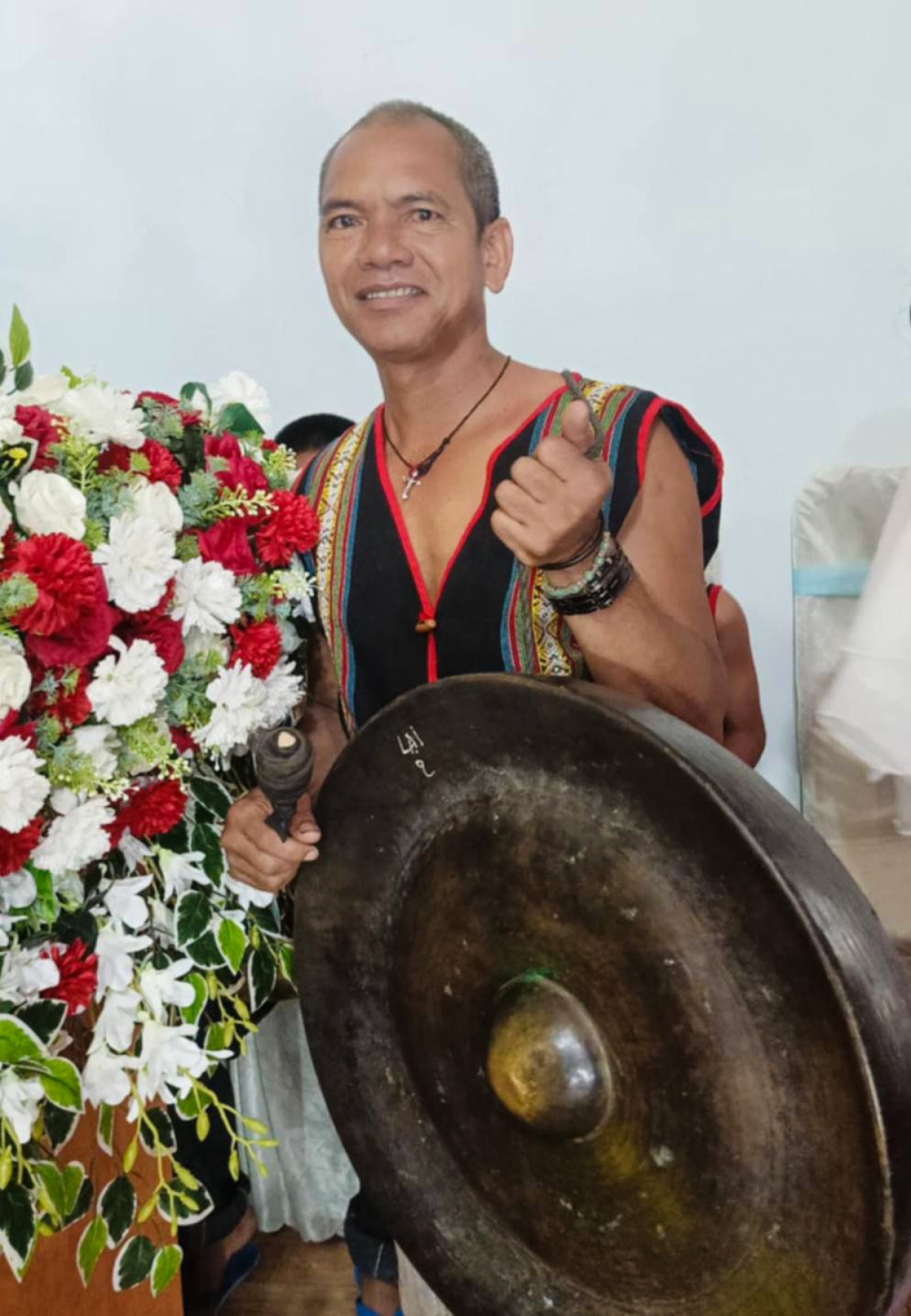 Ngoh A Bliêt dế piăng râng chêng Hlêng Rơteăng ahdrối vâ tôu mơđah