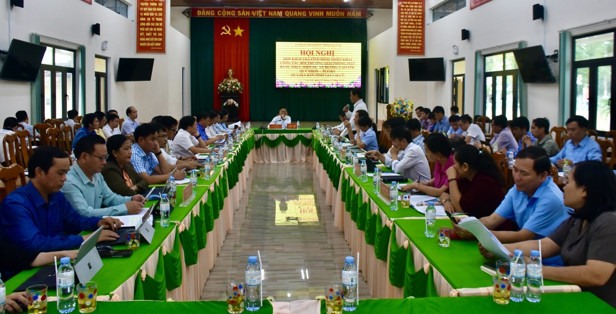 Vi ƀan hnê ngăn kong pơlê Gia Lai hôp mâu khu pơkuâ hnê ngăn tơdroăng tơkêa bro mâu khu râ cheăng, cheăm bêng hbrâ ăm tơdroăng vâ xo tơnêi tíu pro troăng kân-tơdrăng Quy Nhơn-Pleiku mơ’nui khế 7 hơnăm 2025