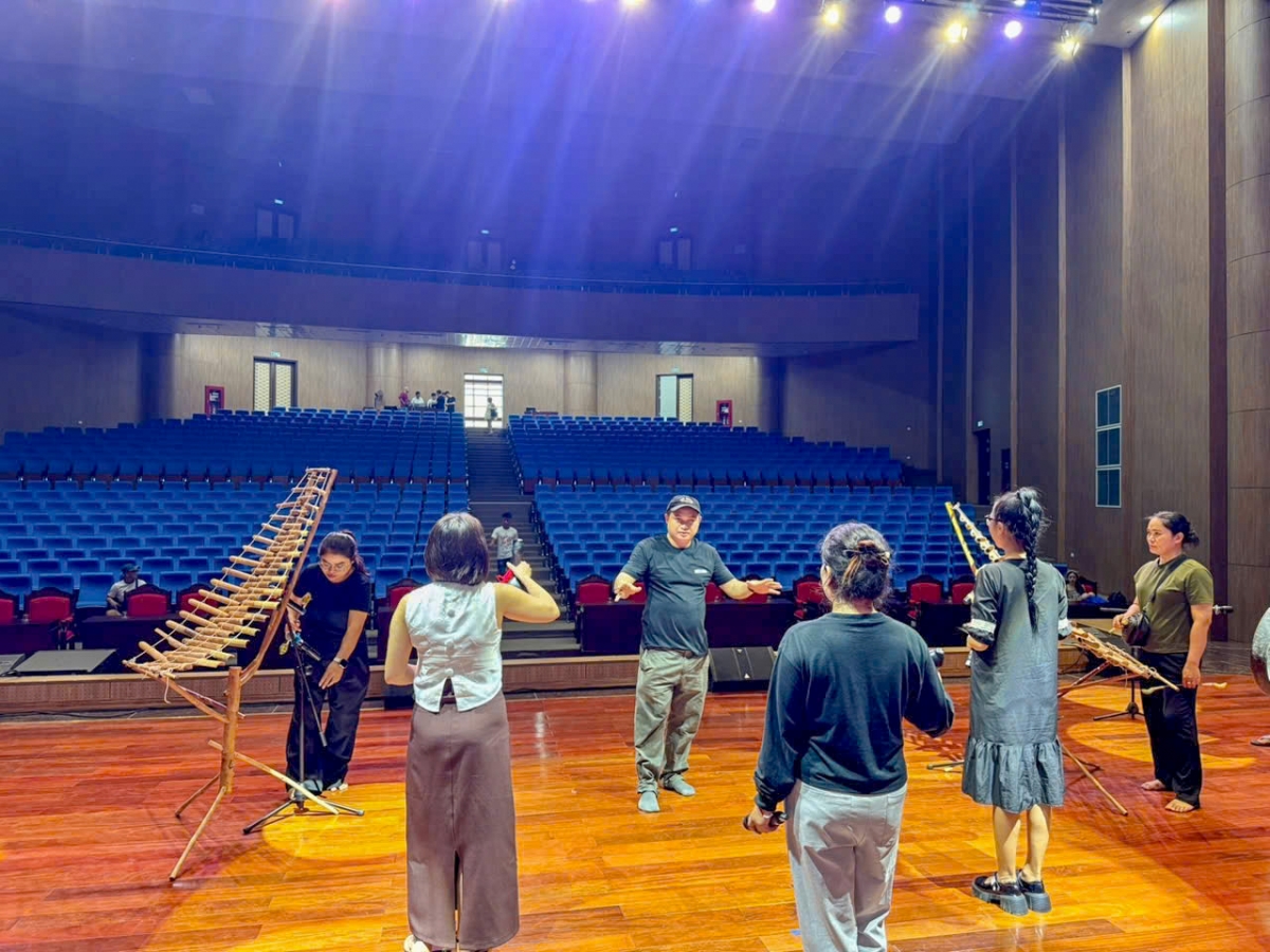 Nhak sih A Lâm hnê pơtâp, tơdjâ tơdroăng ki rơkê ăm mâu ngê̆ sih ahdrối vâ lăm mơđah tơbleăng ‘na hơdruê xuăng Tây Nguyên troh mâu kong pơlê pêa Kơnhŏng - Um kơná Nhak sih ăm