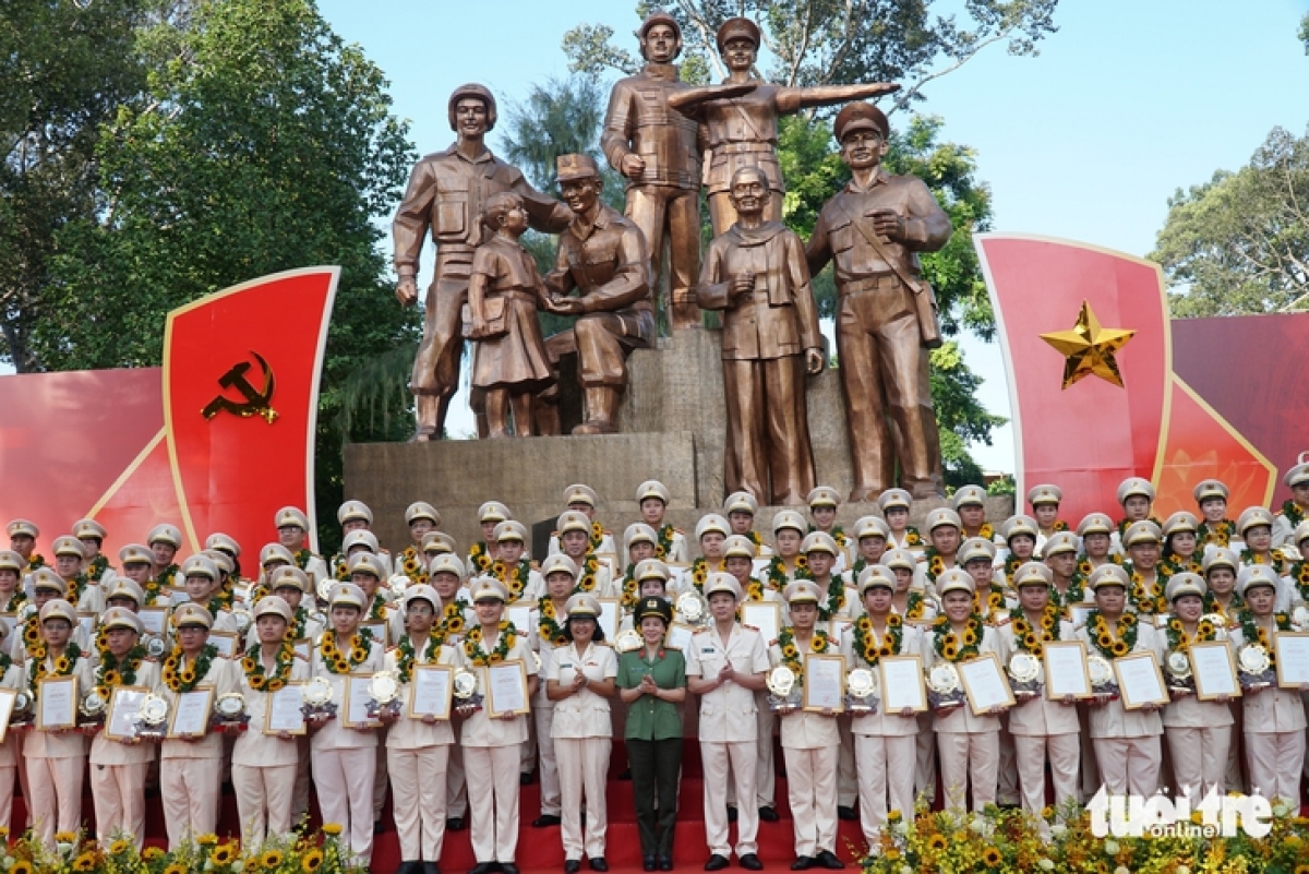 80 urang naih gheih di taong abih gah, vaktu 2020-2025.