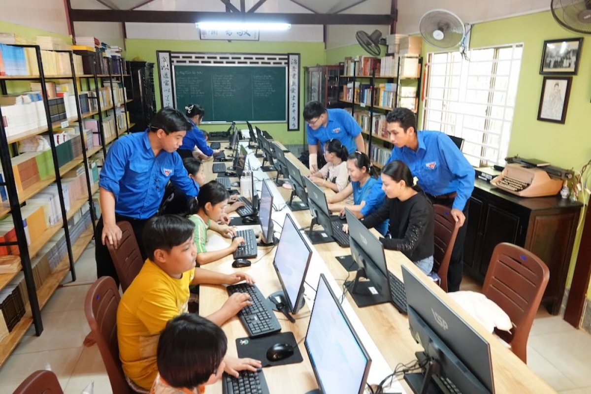 Tal bac di baha Nam Nhã (Ban Cần Thơ)