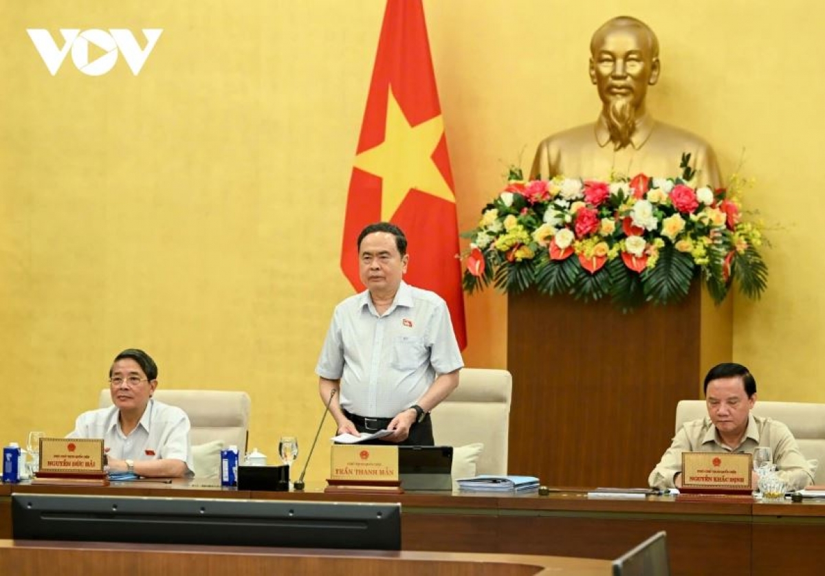 Khua git gai pơ ala mơnuih ƀôn sang dêh čar ơi Trần Thanh Mẫn đĭ pơhiăp amăng mông jơnum