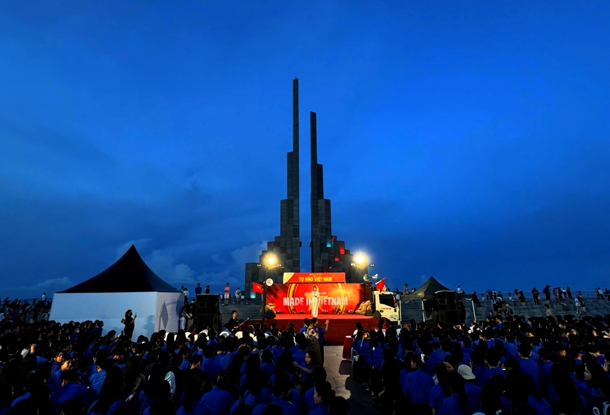 Broă lơh geh bơyai lơh tàm Ƀlàng dờng Nghinh Phong (Dăk Lăk)