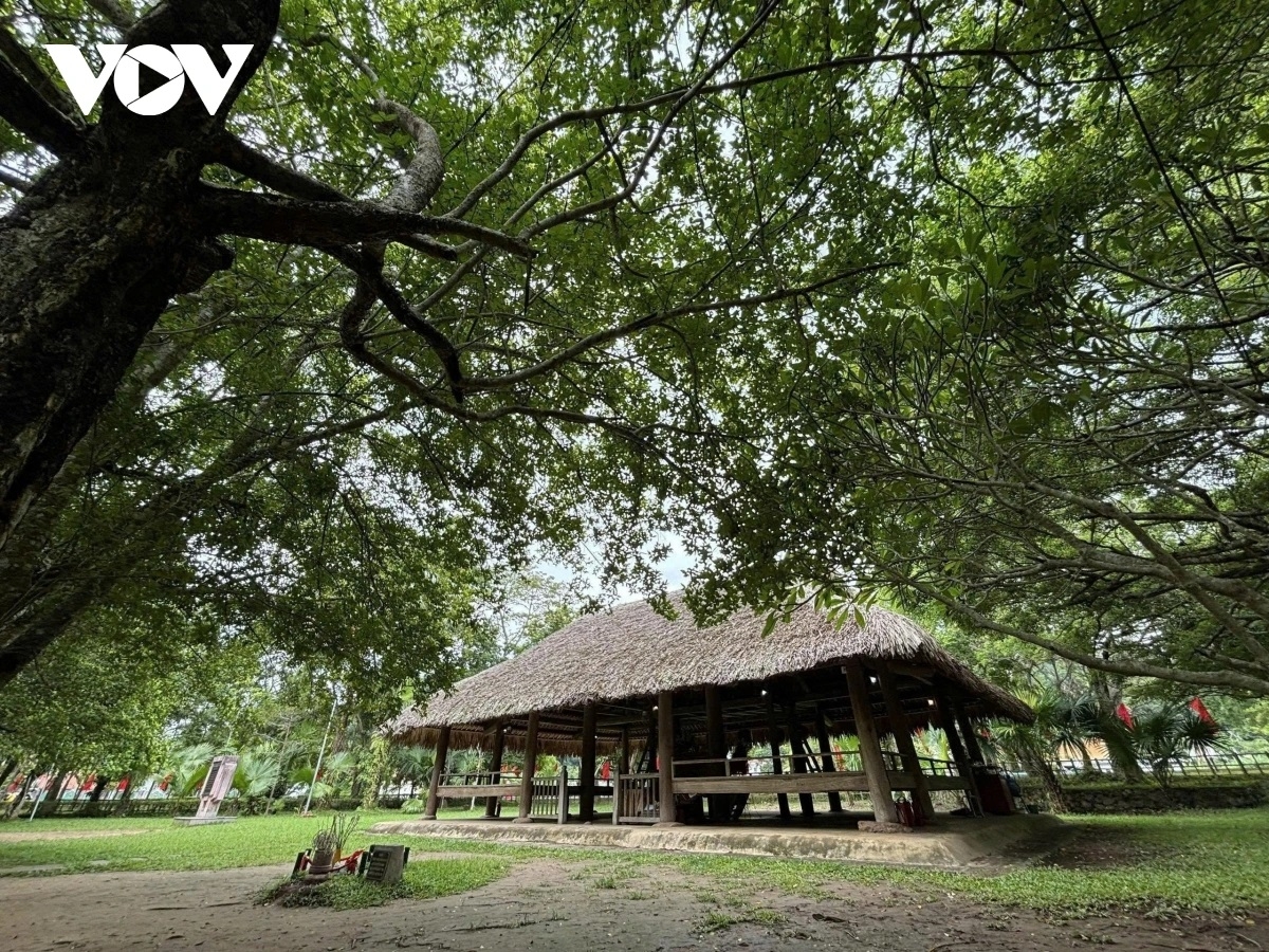 Đình Tân Trào, nơi diễn ra Quốc dân Đại hội ngày 16/8/1945 thông qua chủ trương Tổng khởi nghĩa