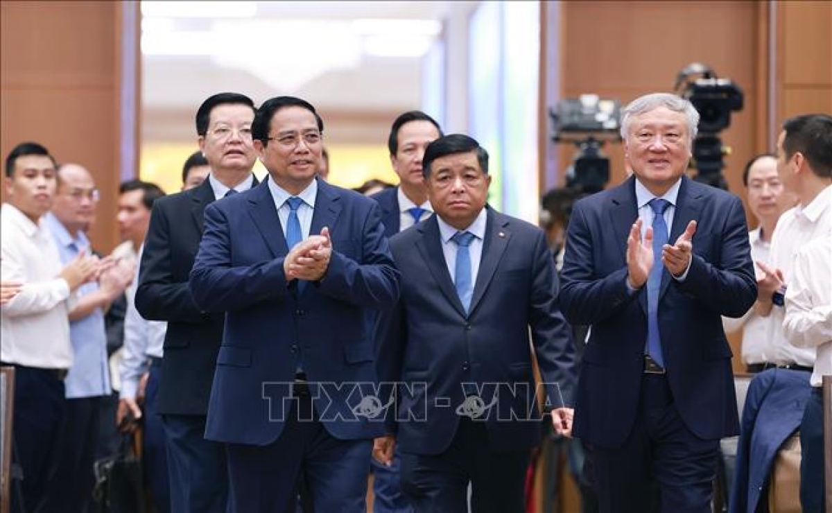 Thu tuong peih Nyaom biai Kuhria iek veik taong abih Danak dak pakacah gauk “ ngak brei abih baoh sang oh daok taik tahak”