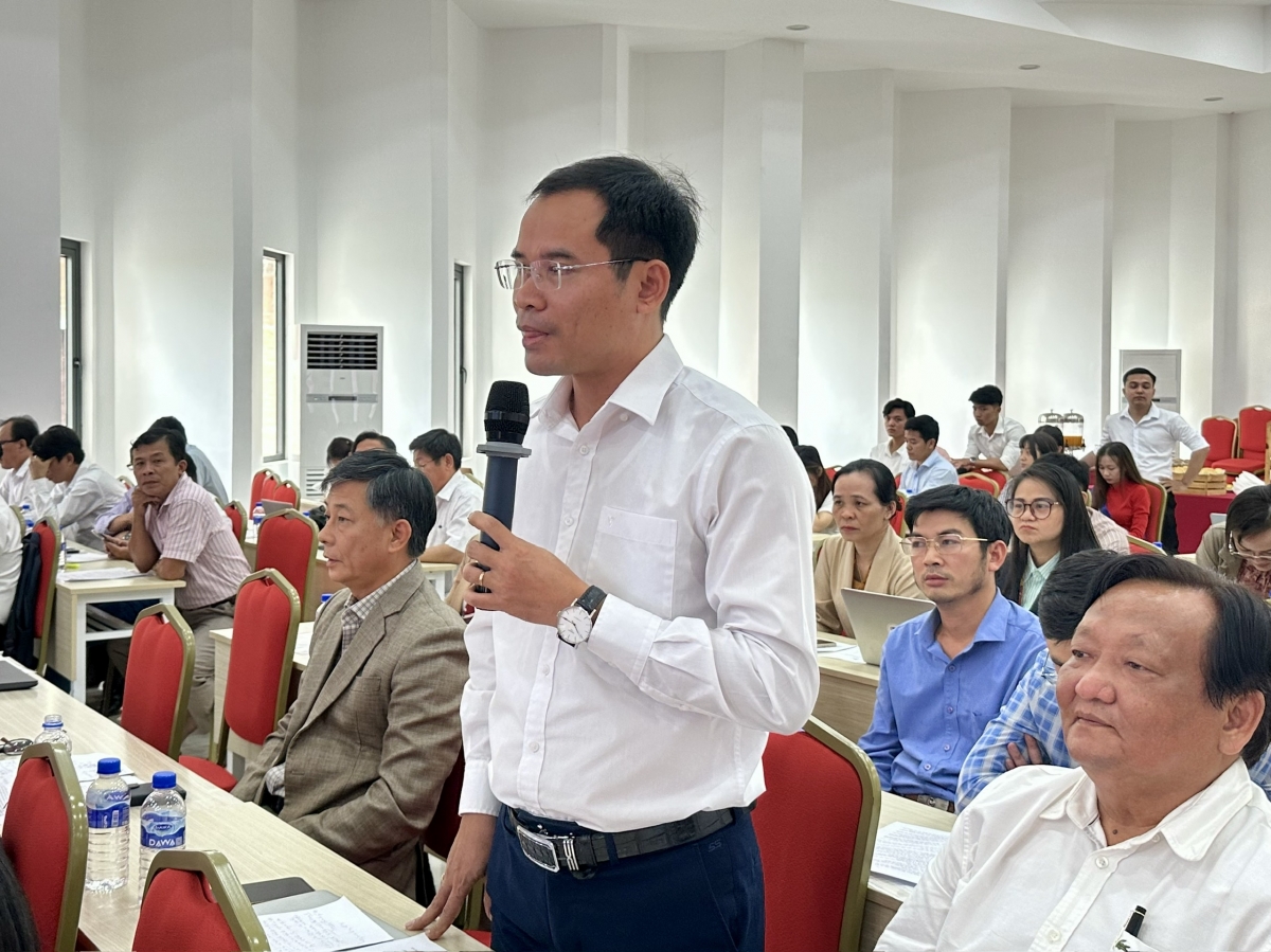 Kơ-iăng nai prin tha, nai tha prin Tô Văn Phương-Anom pơtô pơjuăt sang hră gưl prong, sang hră gưl prong Nha Trang-kiăng pơmĭn nao kơ bruă duh prăk hrăm hră lơm hơdôm boh sang hră glăk anăp nao pơhlôm mă hajăn