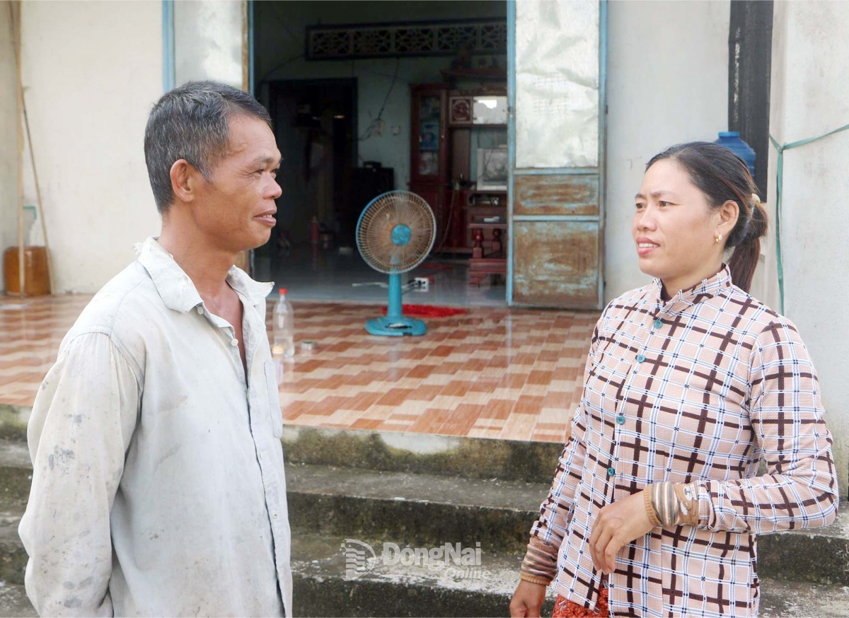 Ong Nông Văn Quyết (bangsa Tày, puk palei 8, xa Thanh Sơn).