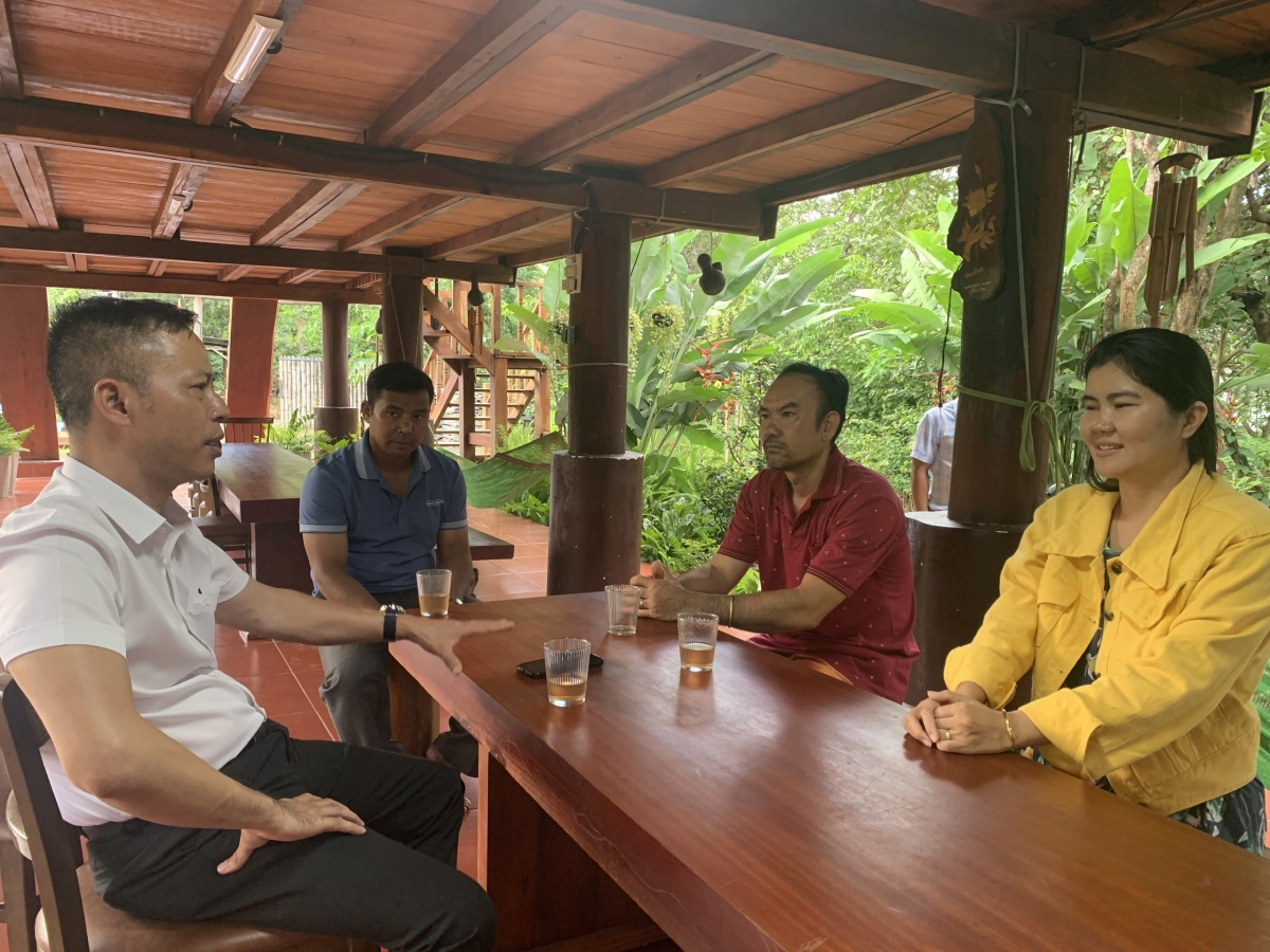   Ƀing khua sang să ră anai nao ĕp mă ană plơi, nao ngui tom ană plơi či pơhmư̆, hăng pơčrông hơdră đĭ kyar