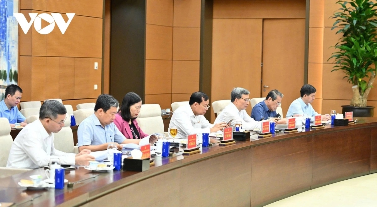 Các đại biểu biểu dự Hội nghị Ban Thường vụ Đảng ủy Quốc hội.