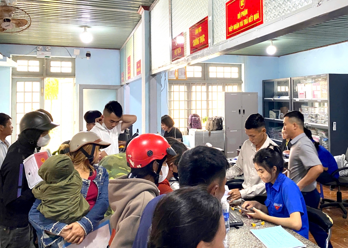 Djru mơnuih ƀôn sang pơhrua mut anăn amăng hră lăi pơthâo