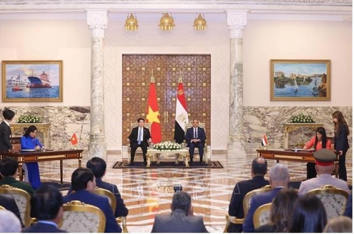 Pôa Lương Cường, Kăn xiâm hnê ngăn tơnêi têa ƀă Kăn xiâm pơkuâ kong têa Ejiptô Abdel Fattah El Sisi