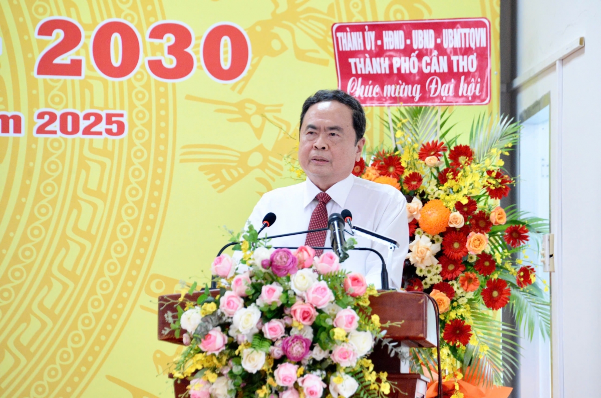 Kruanh Quốc hội Trần Thanh Mẫn râng Đại hội ntoh măt Đảng bộ xã Thạnh Xuân, nkuăl ƀon têh Cần Thơ