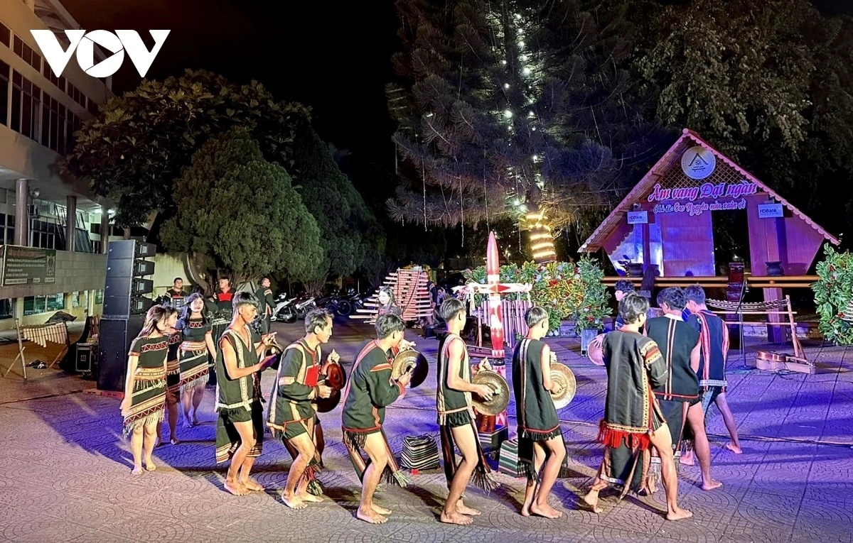 Cồng chiêng Tây Nguyên