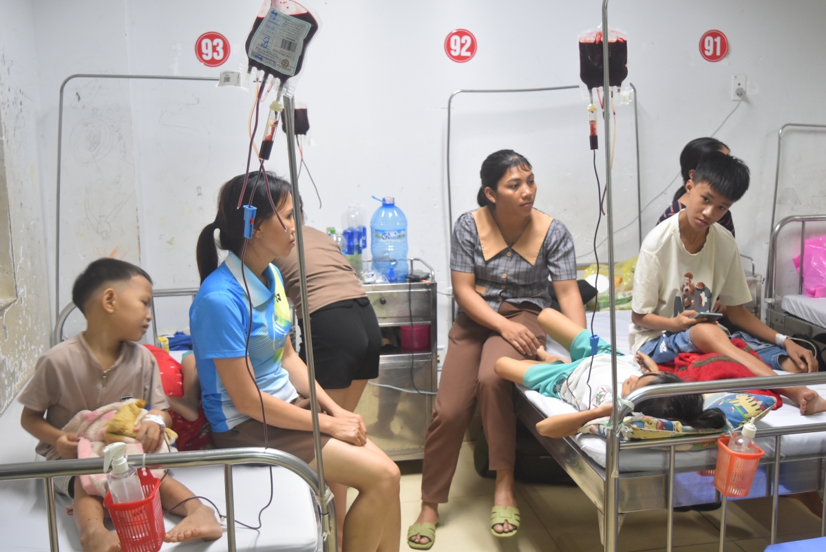 Khoa hơmet hơioh jĭ, Hnam pơgang Đa khoa tơring Tây Nguyên dang ei hơmet ăn kơ 100 ‘nu hơioh ưh kơ măh pham đơ̆ng nge